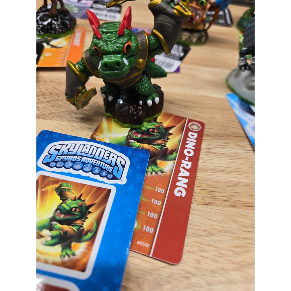 Skylanders Spyros Adventure Dino-Rang Figure with Card and Sticker Earth Element